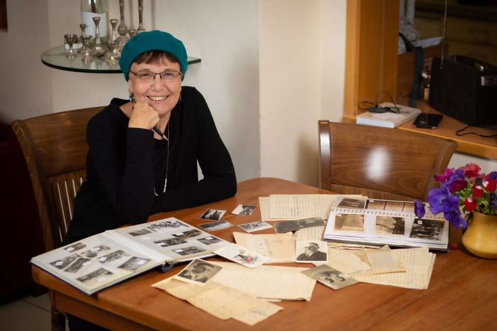 מסע בזיכרונות שכוחים. נעמה עציון. | אריק סולטן