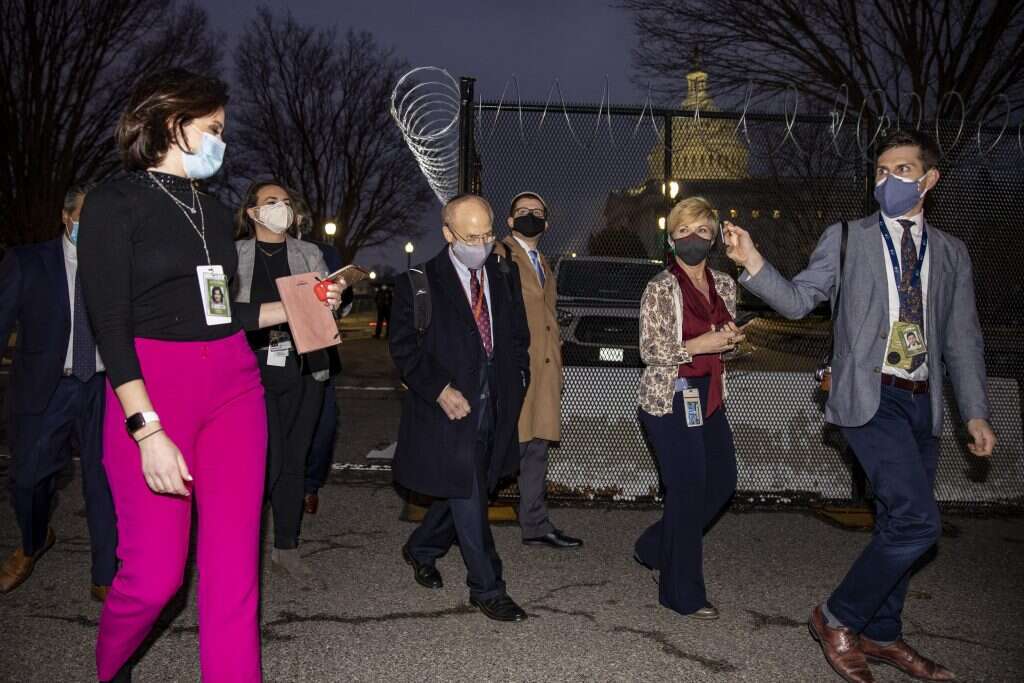 הוצא מרשימות תפוצה של משפטנים בארה"ב. שון בימי משפט ההדחה. | גטי אימג'ס