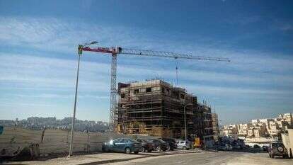 בנייה בירושלים. | EPA בנייה בירושלים. | EPA