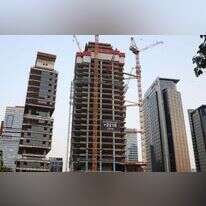 בניית מגדלים בבני ברק. | קוקו