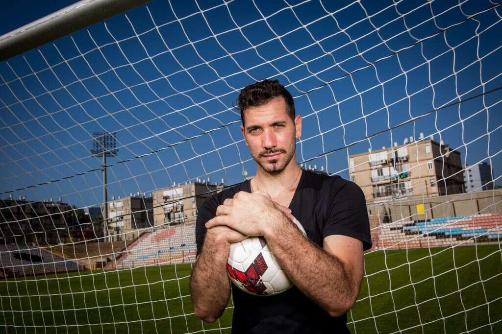 קשר רציף. אופיר מרציאנו. | אריק סולטן