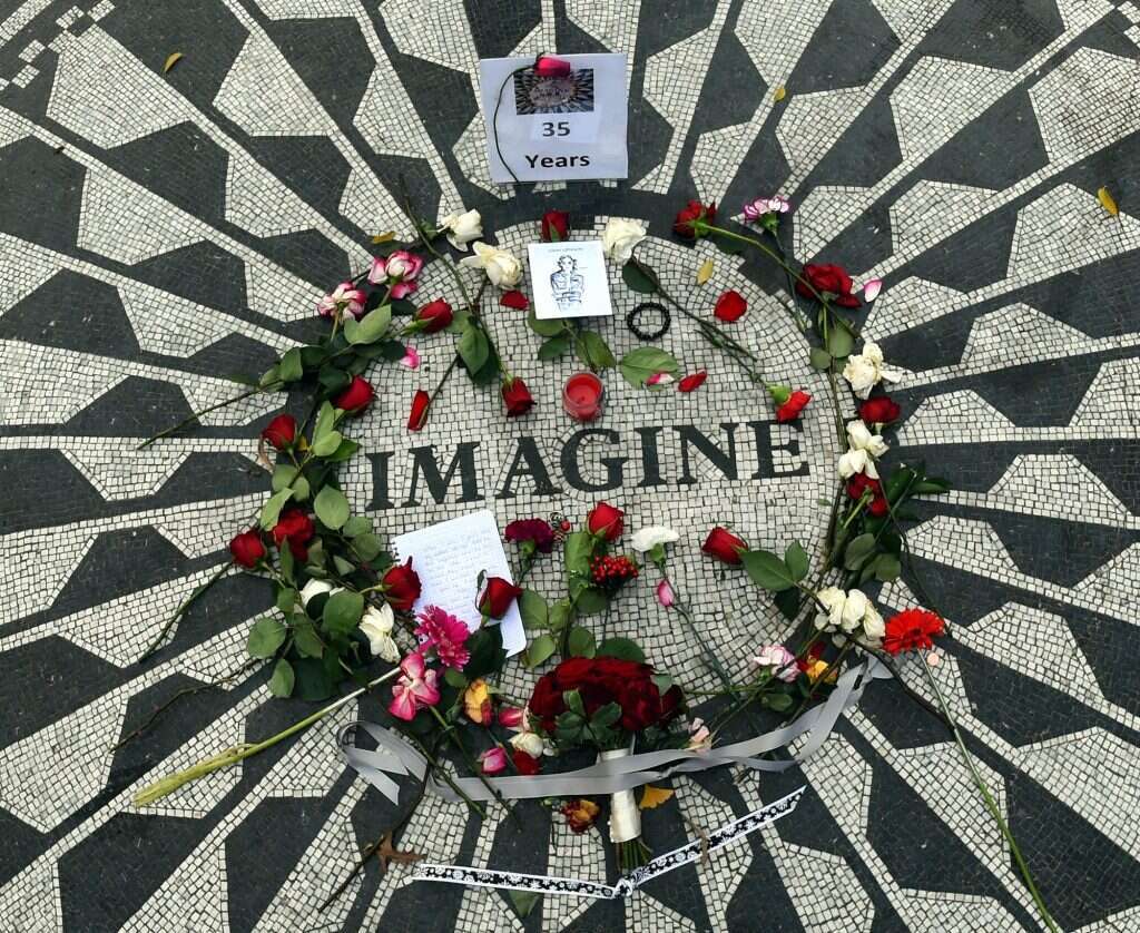 הנצחה בכל העולם. אימג'ן בסנטרל פארק. | AFP