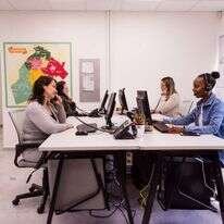 משרדי "נגב תשעשרה" באופקים. | מתן בוחבוט, נגב תשעשרה