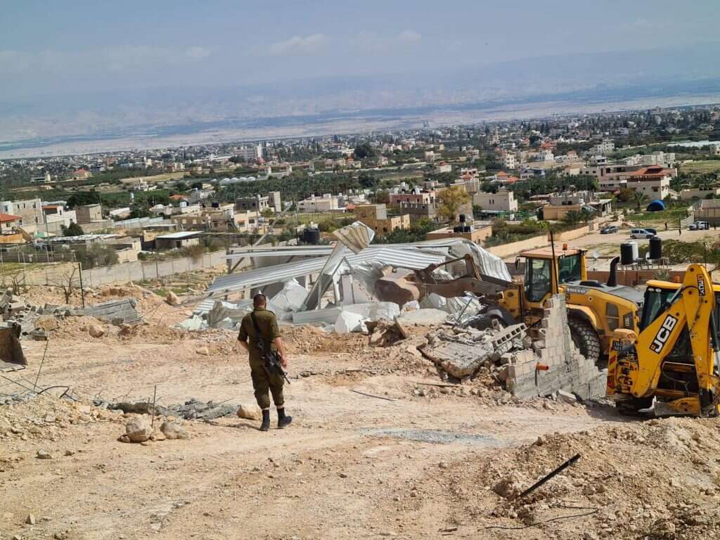 אכיפת בנייה בלתי חוקית על ידי המנהל האזרחי. ארכיון | דוברות מתפ"ש