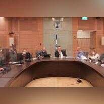 ישיבת ועדת החוקה. במרכז: חיים יעקב אשר. | שמוליק גרוסמן, דוברות הכנסת