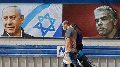 שלטי בחירות. | AFP שלטי בחירות. | AFP