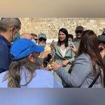 שירלי פינטו "ימינה", במפגש עם מצביעים בירושלים