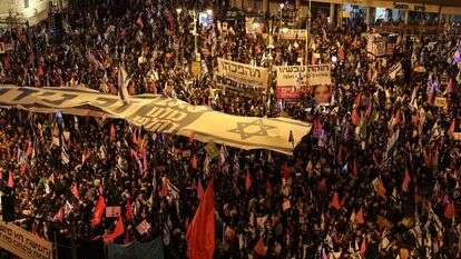 הפגנה מול בית ראש הממשלה בבלפור, מרץ 2021. | EPA