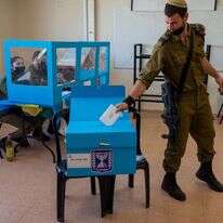 הצבעה מוקדמת בקלפיות צה"ל. | EPA