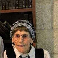 אביבה סרנה-סגל. | מתוך עמוד הטוויטר של ארנון סגל