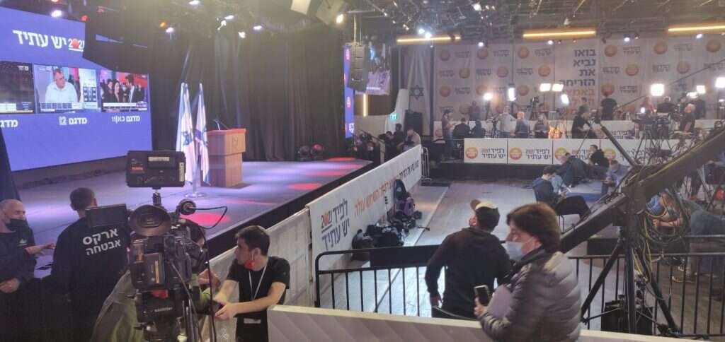 מטה יש עתיד. | מיכאל טוכפלד