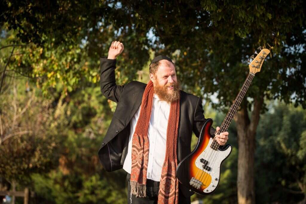 "מנטור ואז ועד היום". נאור כרמי. | אבישג שאר־ישוב