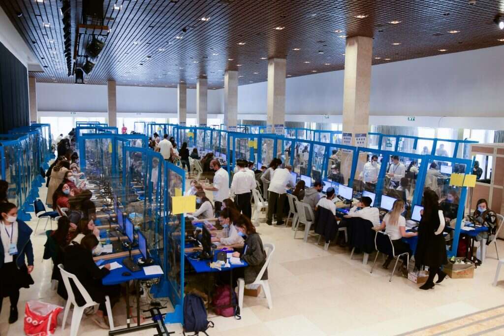 לאחר ספירת מעל 31.1% מהקולות: הקואליציה – 59 מנדטים; האופוזיציה – 46