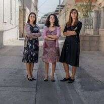 מימין לשמאל: עינת שרוף, שרונה אלימלך ואוולין הגואל. | אורטל דהן