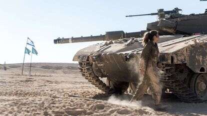 לוחמת בחיל השריון. | דובר צה"ל