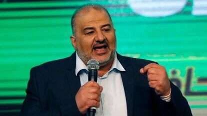 ראש מפלגת רע"ם מנסור עבאס. | AFP