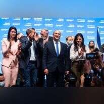 חברי מפלגת ימינה בליל הבחירות. | אבישג שאר-ישוב