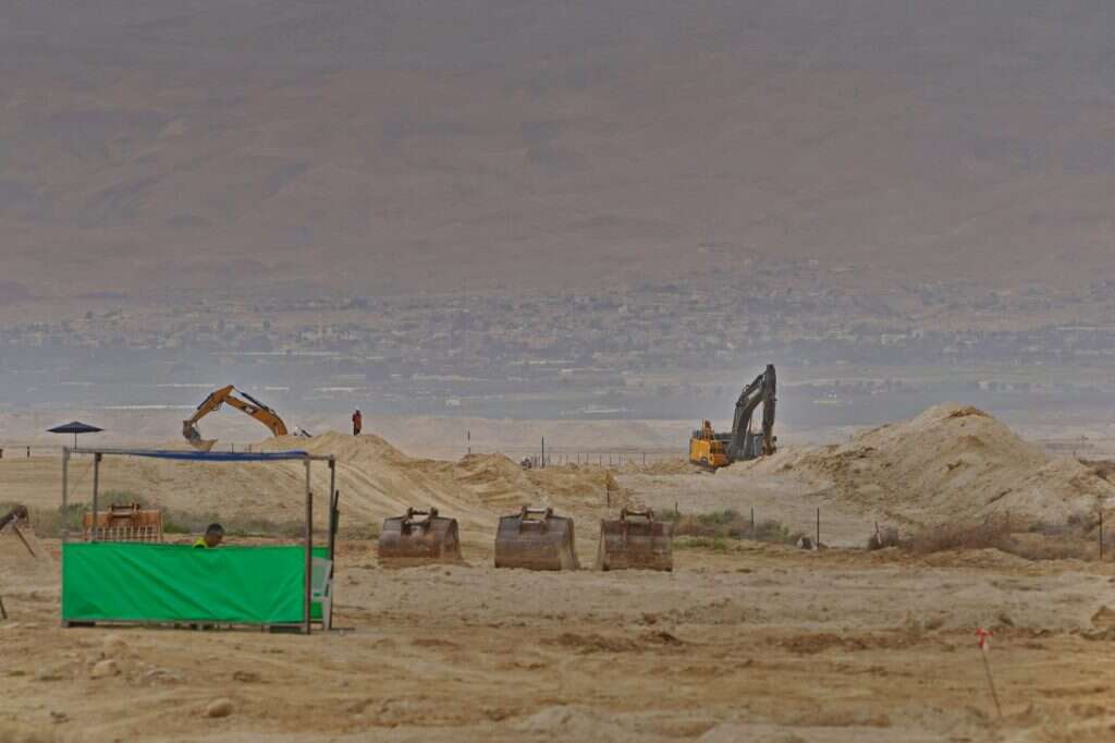 פרויקט פינוי מוקשים לטובת הסבה לחקלאות בבקעת הירדן. | אגף דוברות והסברה, משרד הביטחון