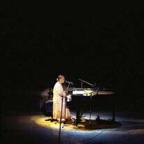 נעמי שמר על הפסנתר | נתן אלפרט, לע"מ נעמי שמר על הפסנתר | נתן אלפרט, לע"מ