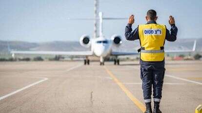 אורון, מטוס המודיעין החדש