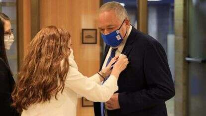 אביגדור ליברמן. | דוברות הכנסת, תדמית הפקות