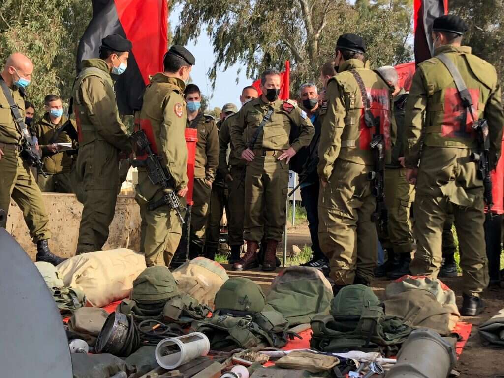 ביקורת הכוחות בשטח במסגרת תוכנית "הגדוד כאתרוג". | דובר צה"ל