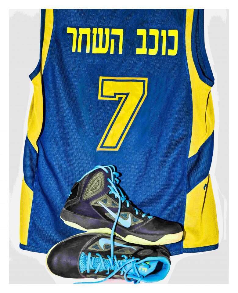 מלאכי רונזפלד | יעקב ג'יי גרפינקל מלאכי רונזפלד | יעקב ג'יי גרפינקל