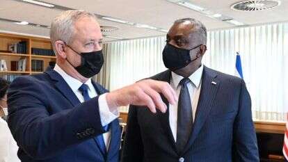 שר ההגנה האמריקני לויד אוסטין ושר הביטחון גנץ. | אריאל חרמוני/משרד הביטחון