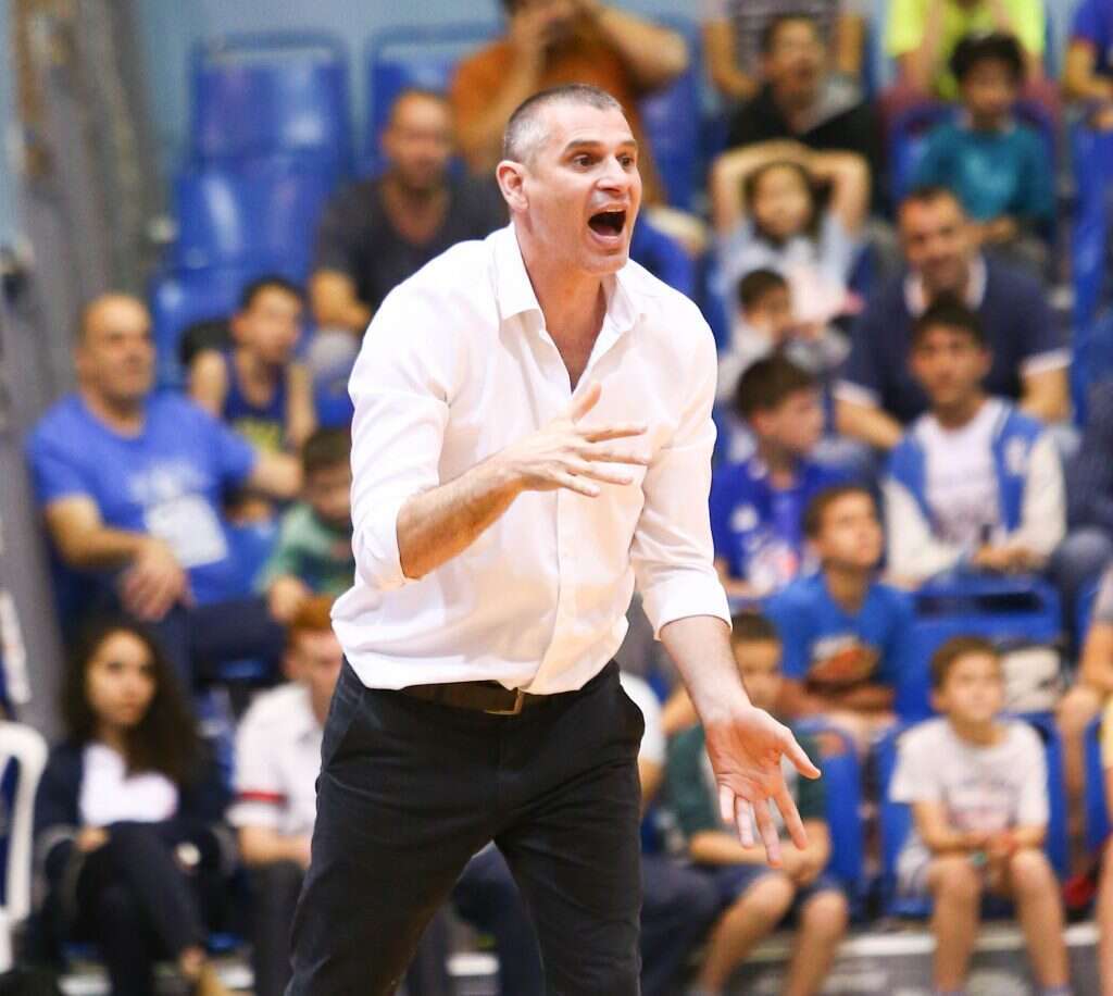 הראשון שנתן הזמדנות. מיקי גורקה | דני מרון