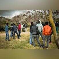 מבחינת הגלובליסטים האזרחים אינם בעליה של מדינת הלאום, והשתקעות בארץ כלשהי היא זכותו של כל מהגר עבודה. מהגרים אפריקאים, ירושלים 2017. | סבי ברן, פלאש 90