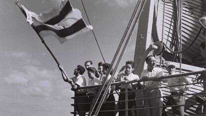 מעפילים בנמל חיפה, 1945 | גטי אימג'ס