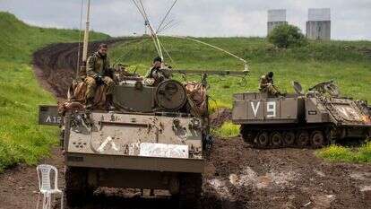 כוחות ישראליים ברמת הגולן. | EPA כוחות ישראליים ברמת הגולן. | EPA