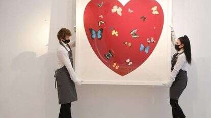 שגרה אוהבת. | EPA