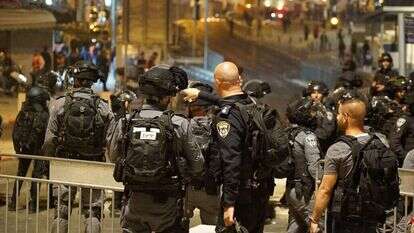 שוטרים באזור שער שכם בירושלים. | דוברות המשטרה