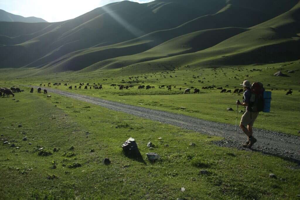 אפרת בקירגיסטן. | רז בהלול