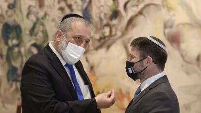 בצלאל סמוטריץ' ואריה דרעי. | מארק ישראל סלם