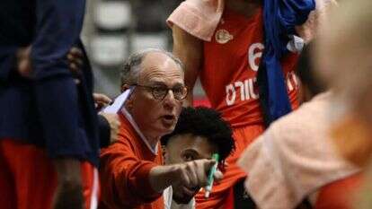 בראד גרינברג. | עמית סמיקט, עירוני נס ציונה