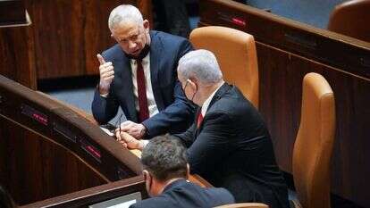 נתניהו וגנץ במליאת הכנסת. | דוברות הכנסת - נועם מושקוביץ