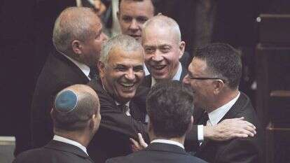 כחלון, סער ובנט בהשבעת הכנסת ה־22, אוקטובר 2019. | הדס פרוש, פלאש 90