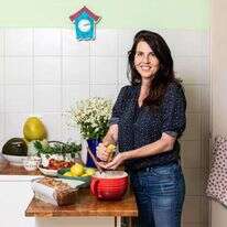 לייזה פאנלים, חגית ביליה. | אבישג שאר־ישוב