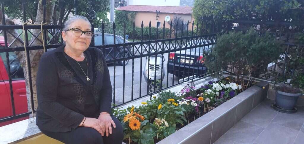 בת הדודה, ז'קלין. | יאיר קראוס