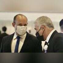 בנט ולפיד ביום השבעת הכנסת הנוכחית. | מארק ישראל סלם