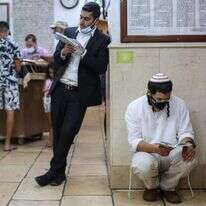 מתפללים בציון הרשב"י במירון בשנה שעברה. | דוד כהן פלאש 90