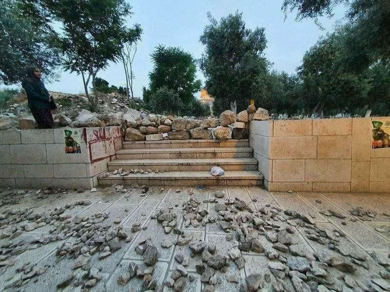 ההערכות למהומות בהר הבית. צילומים של הפורעים מתוך הרשתות החברתיות