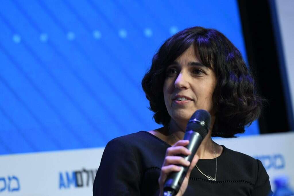 ד"ר טובה גנזל. | שריה דיאמנט