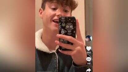 יוני בנט. | מסך מתוך האינסטגרם