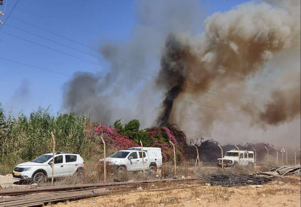 פגיעת הרקטה במועצה האזורית אשכול. | מד"א