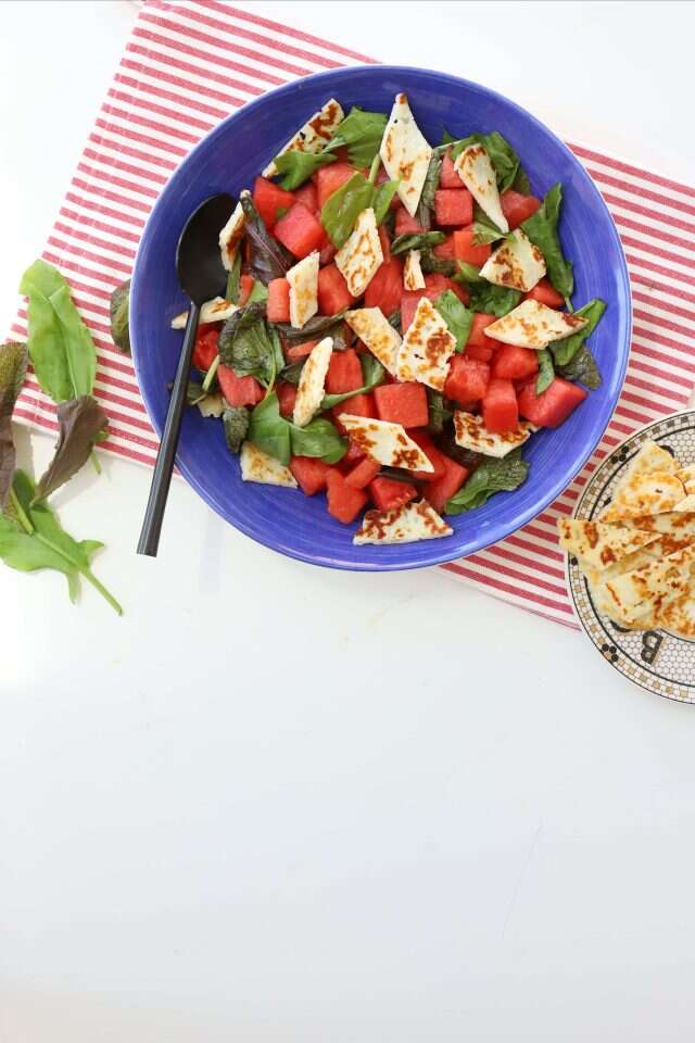 אפרת ליכטנשטט.