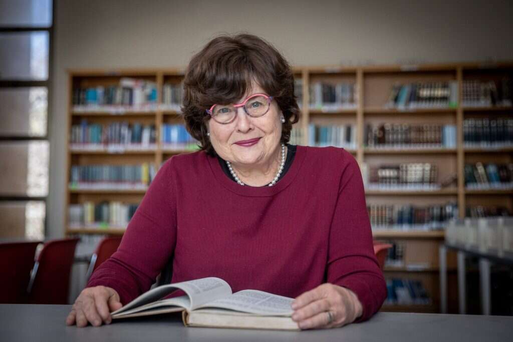 פורצת דרך. הרבנית מלכה בינה. | יונתן זינדל, פלאש 90 פורצת דרך. הרבנית מלכה בינה. | יונתן זינדל, פלאש 90