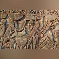 תחריט עתיק של הקרבת קורבנות לעבודה זרה. | שאטרסטוק